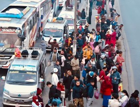 Over 160,000 Leave Kathmandu Valley in Four Days Ahead of Elections