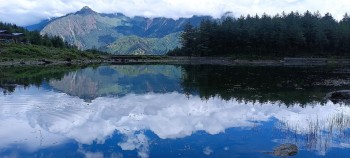 Sekung Lake: Mustang's Hidden Alpine Jewel Awaits Nature Lovers