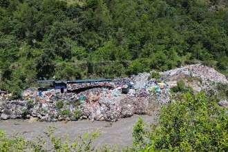 Two Decades of Waste Dumping on Kaligandaki Riverbank Raises Environmental Alarm in Myagdi