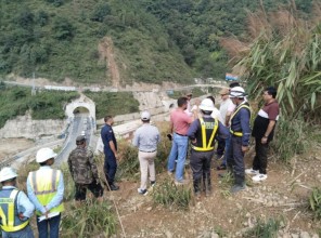 Cracks Reappear Near Nagdhunga Tunnel, Raising Landslide Concerns