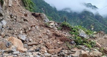 Landslide Blocks Kaligandaki Corridor in Gulmi; Nighttime Traffic Restricted During Monsoon