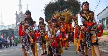 Thousands Join Harmony and Environment Walk in Indonesia Amid Concerns Over Rising Intolerance